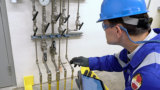 Photography-Gas Distribution Program-30_679x382